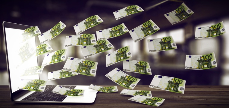 Discovery splash banner for Money Making Paradise Discord server