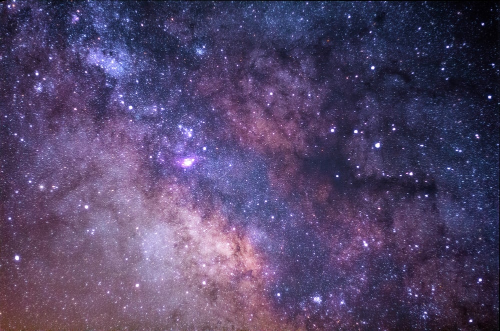 Discovery splash banner for Astrophysicists & Astronomers Around the World Discord server