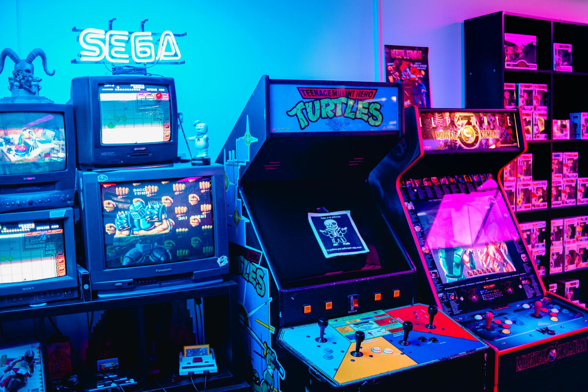 Discovery splash banner for Zoah's Parsec Arcade Discord server